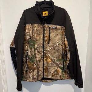 CAT Caterpillar Jacket Mens XL Black Camo Softshell Realtree Xtra Workwear Coat